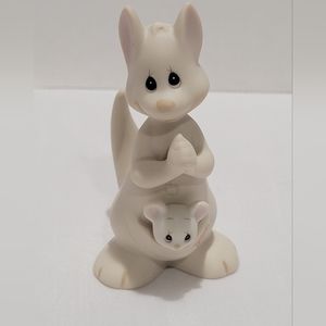 Hello world 1988 Kangaroo & Joey precious moments porcelain figurine